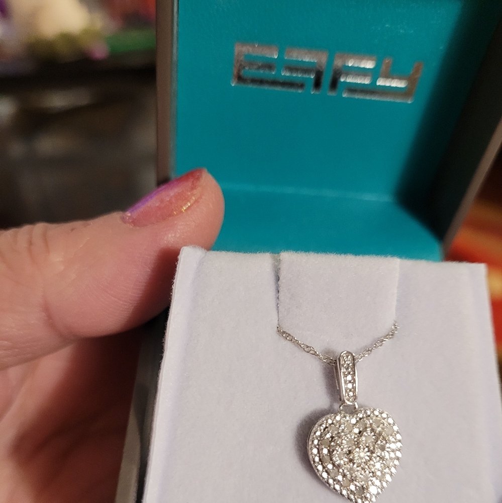 EFFY  Diamond pendant Heart all Sterling silver w/ chain